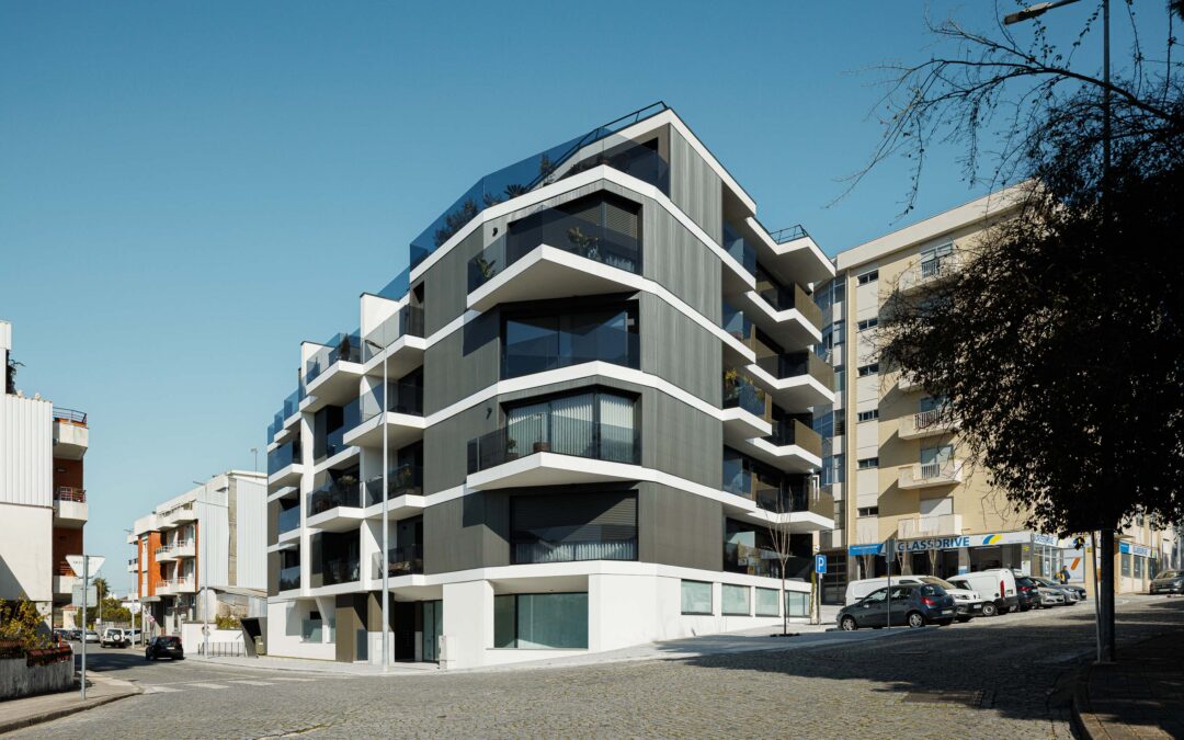 Edifício Multifamiliar em Vilalva