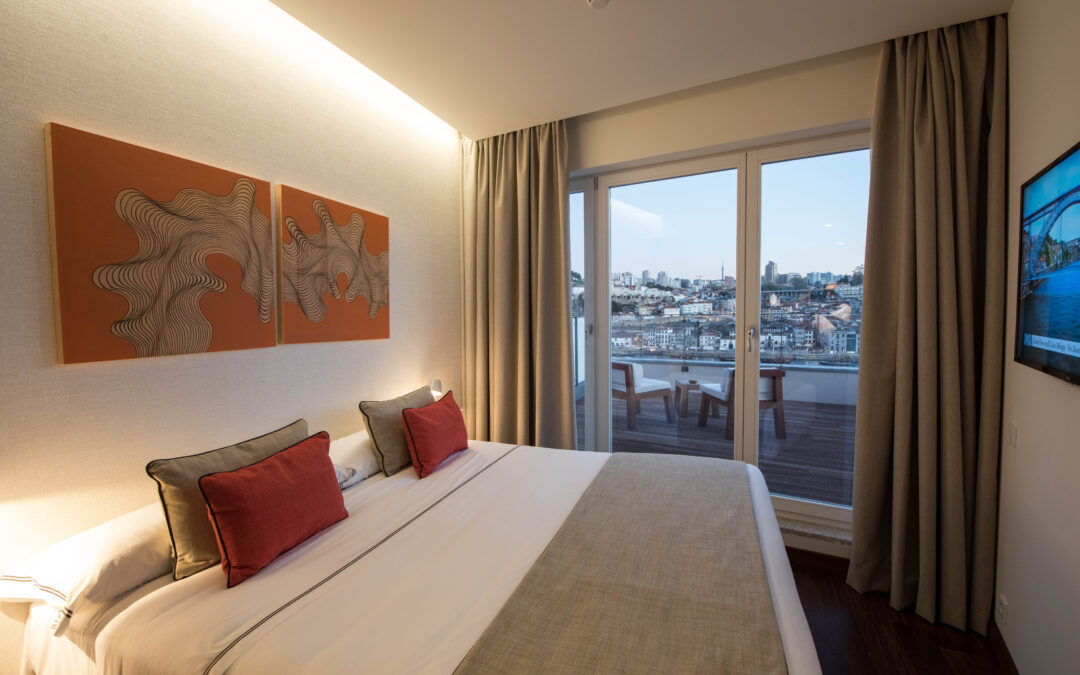 Carris Hotel